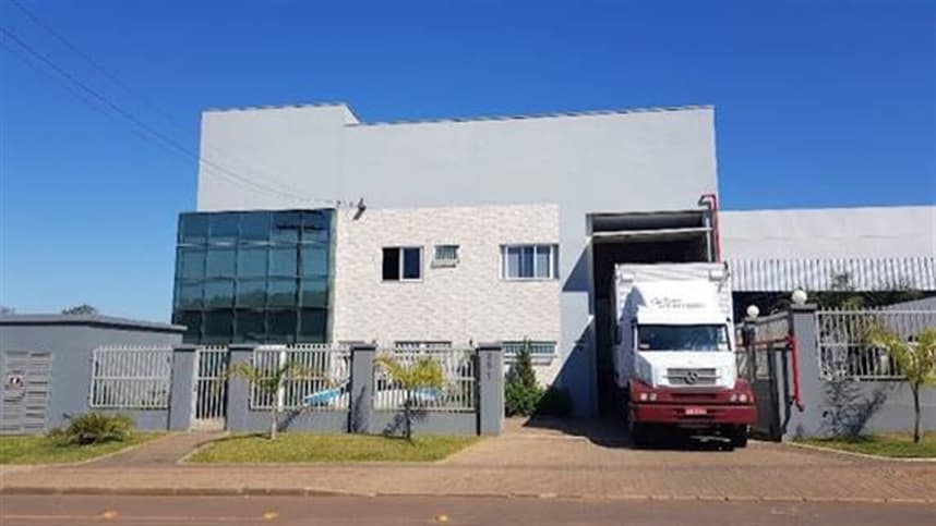 Grupo Kersia disponibiliza galpões em Lajeado para auxiliar vítimas no RS com doações