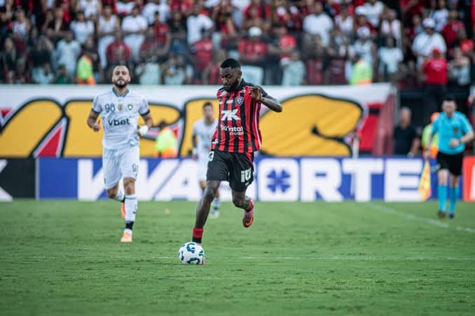 Vitória ganha confiança antes do Ba-Vi e Jair Ventura prepara time para clássico no Barradão
