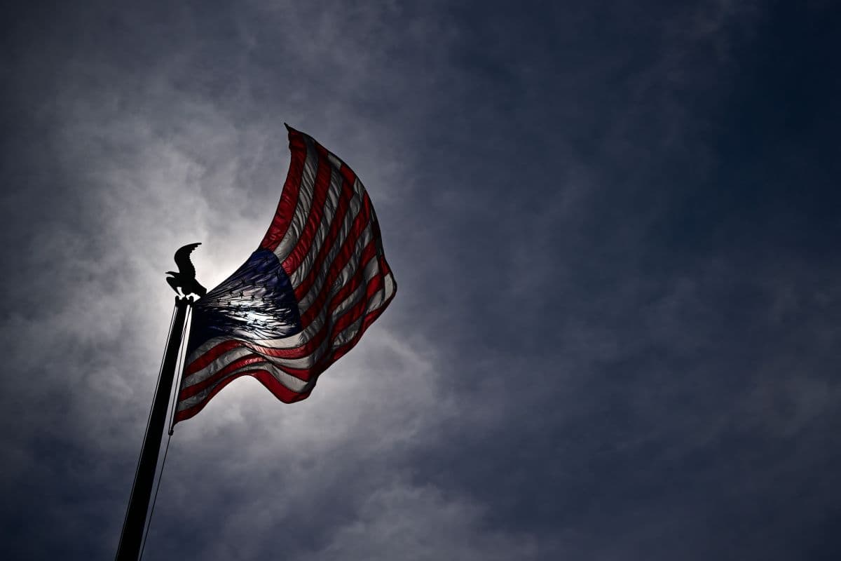 Tiroteio em shopping de Baton Rouge deixa feridos, diz polícia