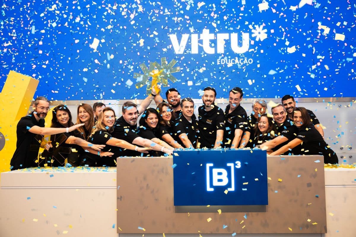 Vitru Educação anuncia nova emissão de ações e aumento de capital