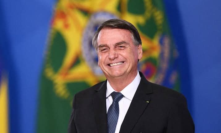 Bolsonaro volta ao centro do debate político em plena campanha eleitoral de 2026