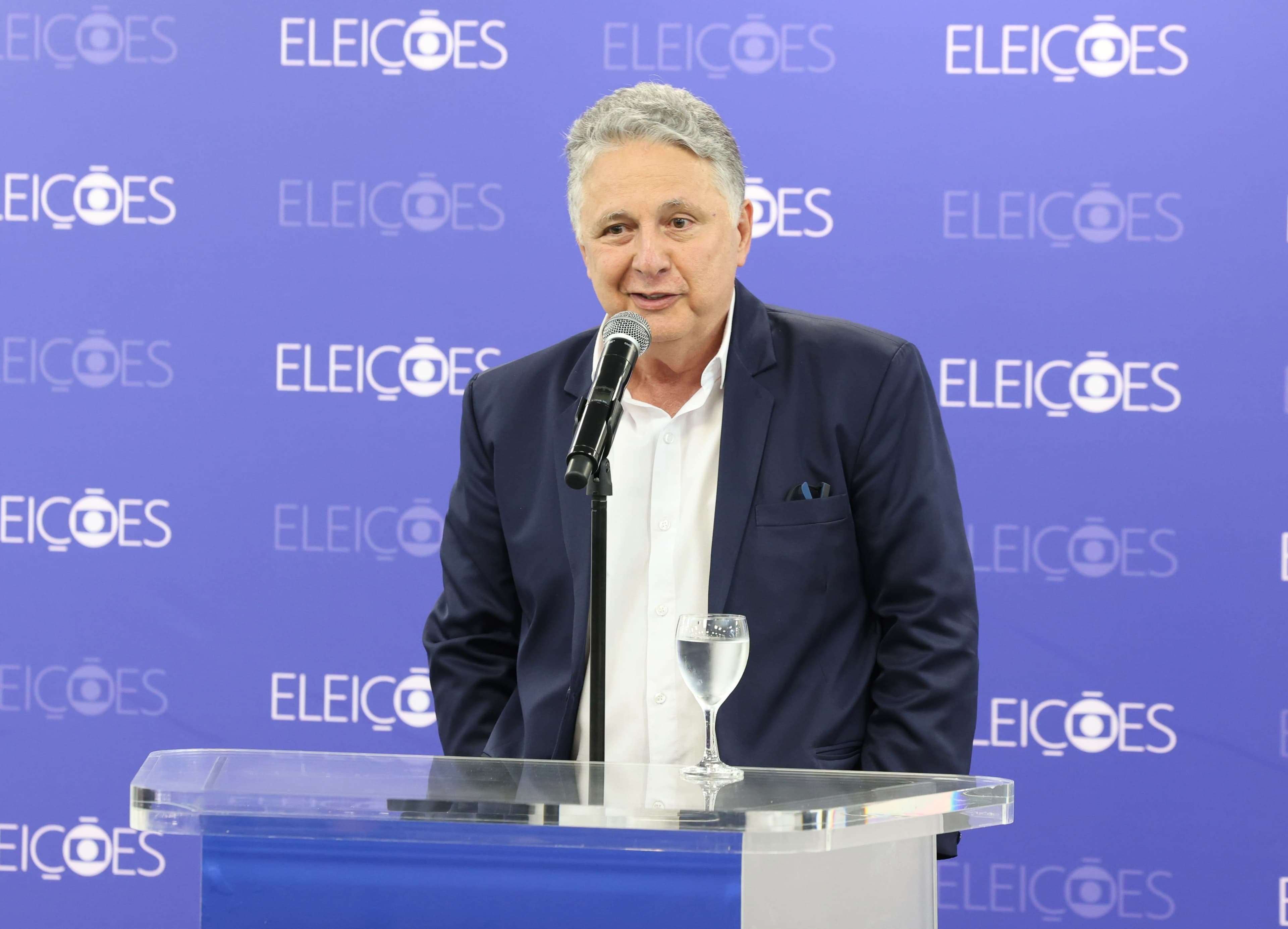Eduardo Paes pede confirmação de segundo turno após desistência de Garotinho