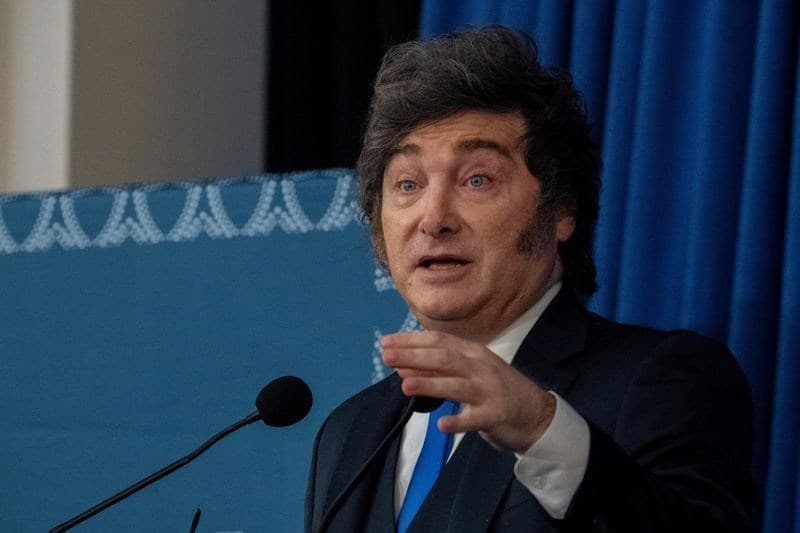 Milei impõe restrições a estrangeiros por ataques à Argentina