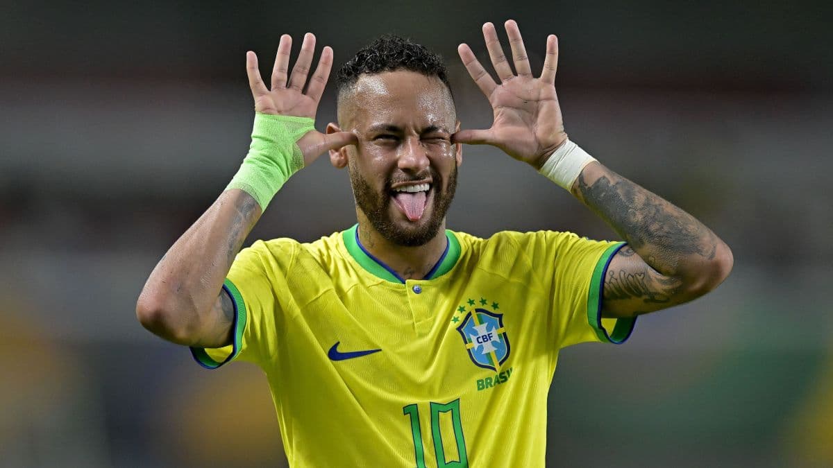 Neymar é convocado e gera repercussão mundial na seleção brasileira