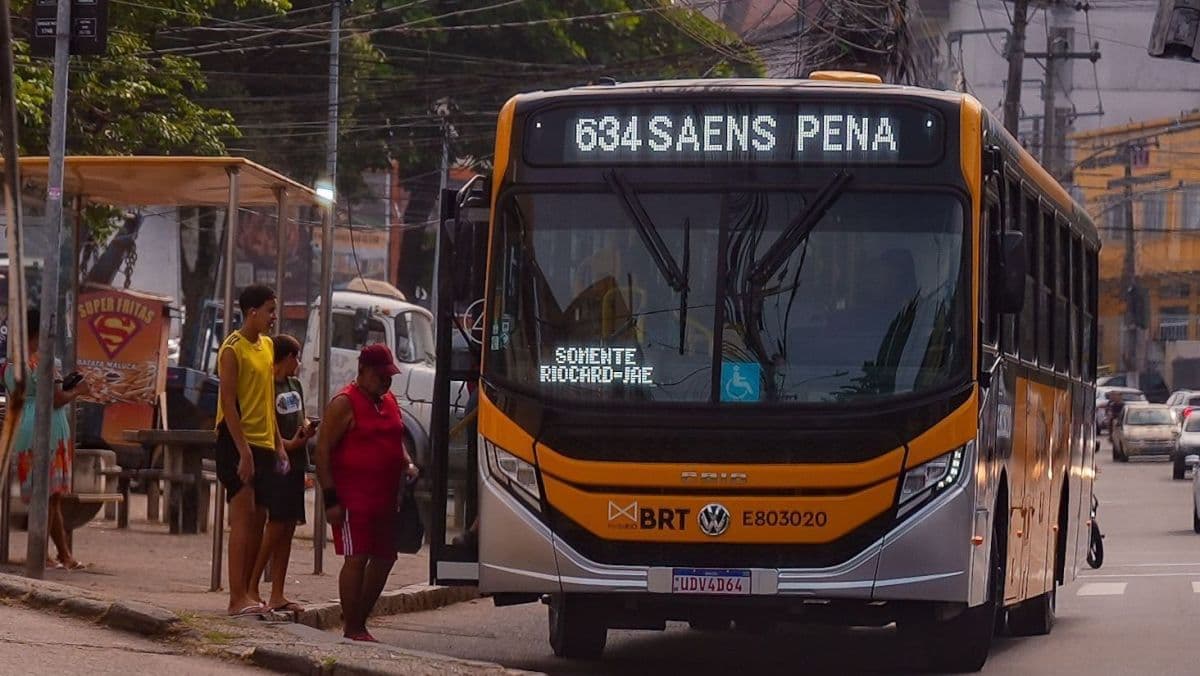 Rio de Janeiro moderniza pagamentos em ônibus com Pix e cartões