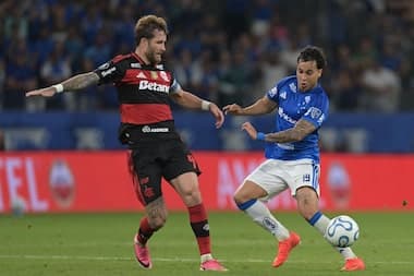 Cruzeiro vence o Corinthians fora de casa e ganha força na briga pelo G6 do Brasileirão