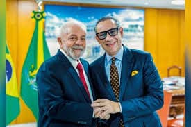 Advogados se mobilizam para defender banco Vorcaro perante o governo Lula