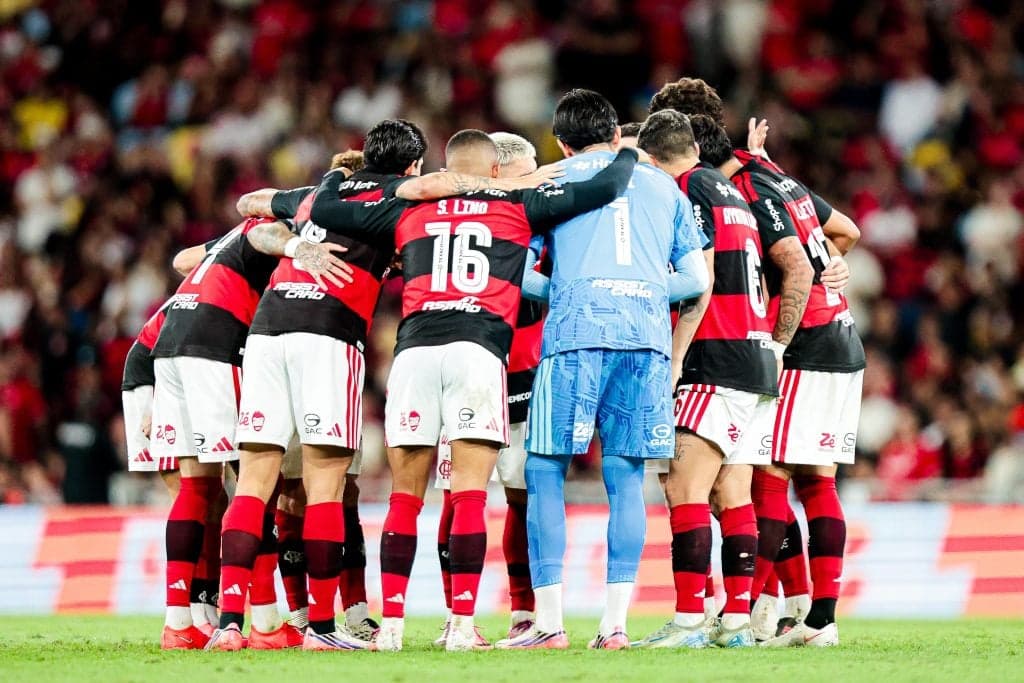 Flamengo inicia planejamento para 2027 e prioriza renovações de jogadores
