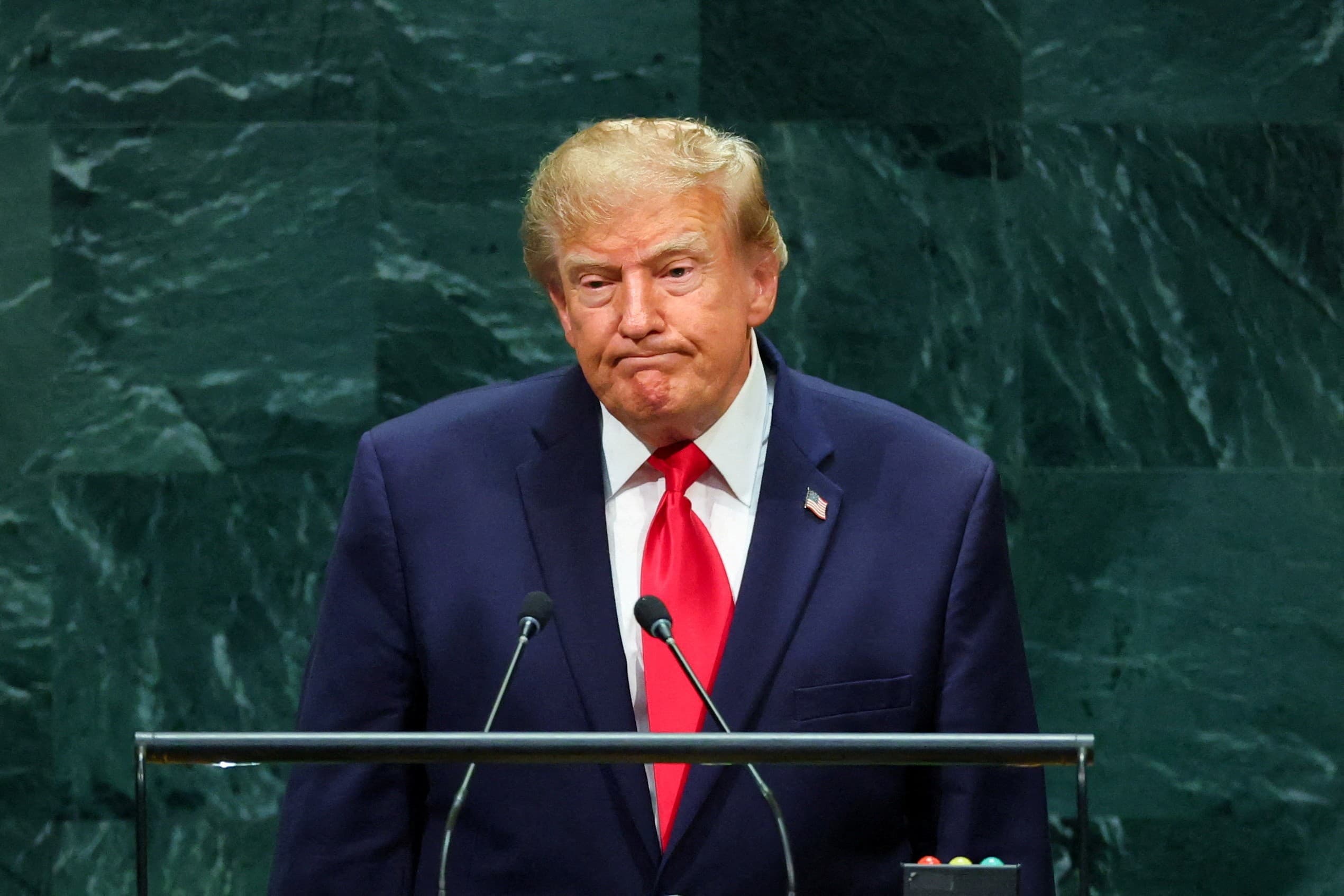 Donald Trump quer trocar 'inteligência artificial' por 'superinteligência'