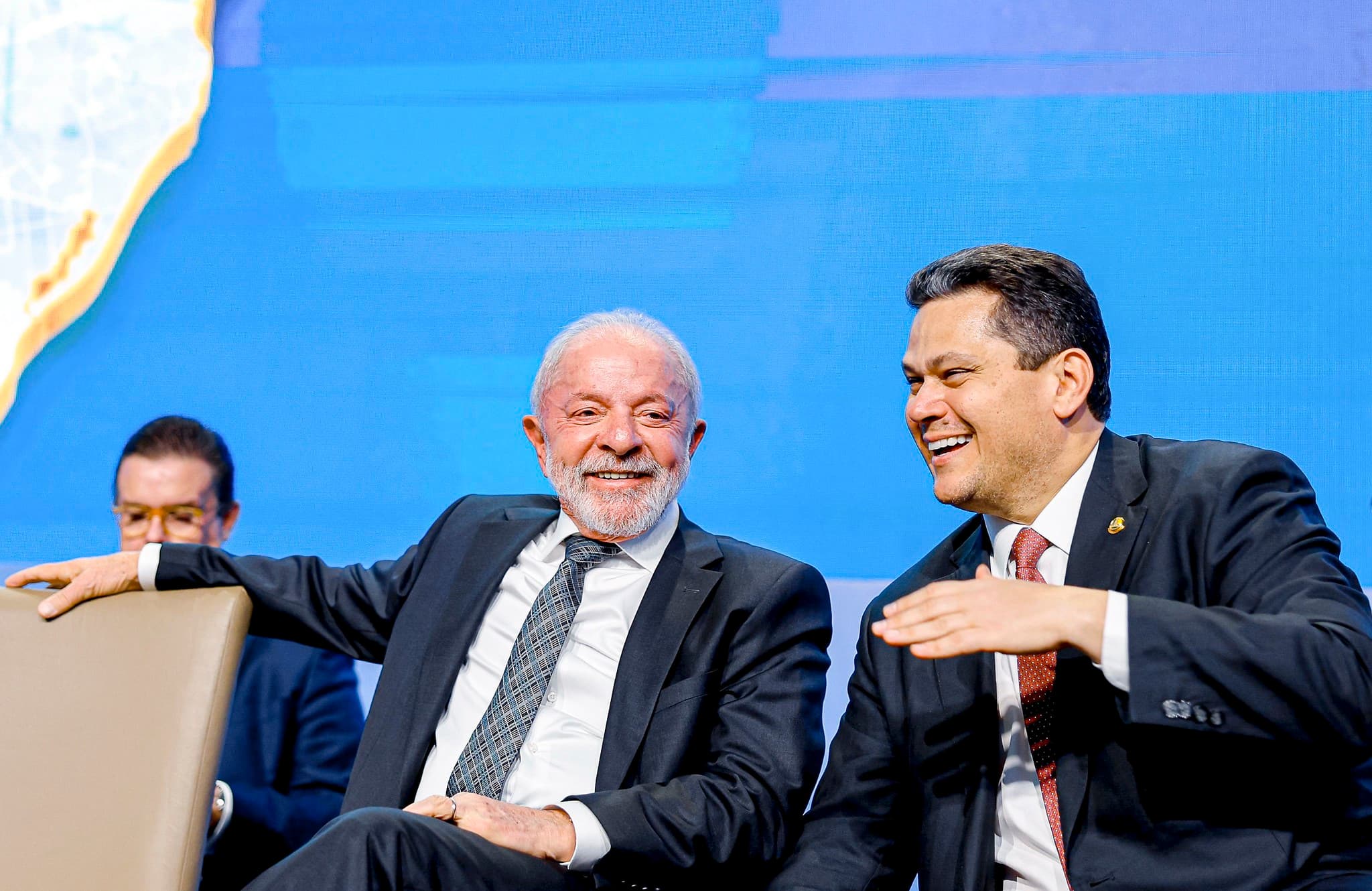 Lula e Alcolumbre se reencontram para avançar pautas no Senado