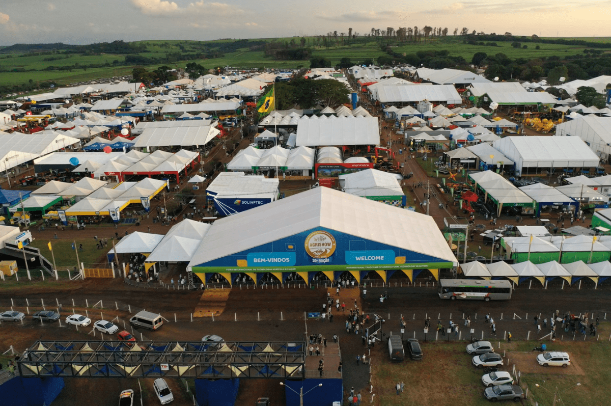 CNN Brasil discute crédito e geopolítica durante Agrishow 2026