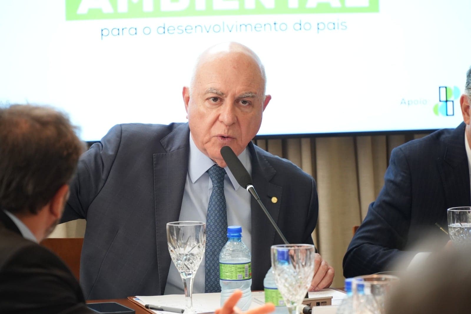 Frente Parlamentar da Agropecuária busca prorrogação de regras ambientais junto ao CMN