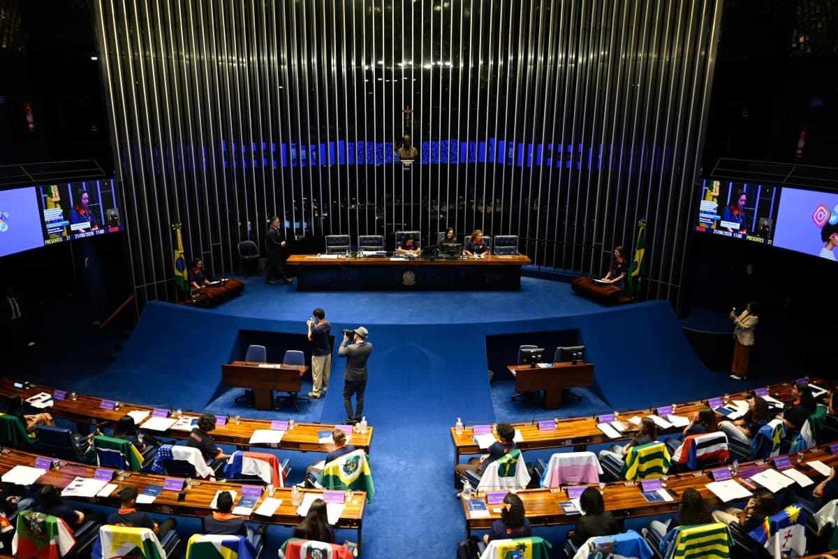 Lula vê resistência em PEC trabalhista, mas ainda espera apoio no Senado