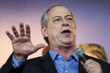 Ciro Gomes rejeita candidatura à Presidência e foca em Ceará