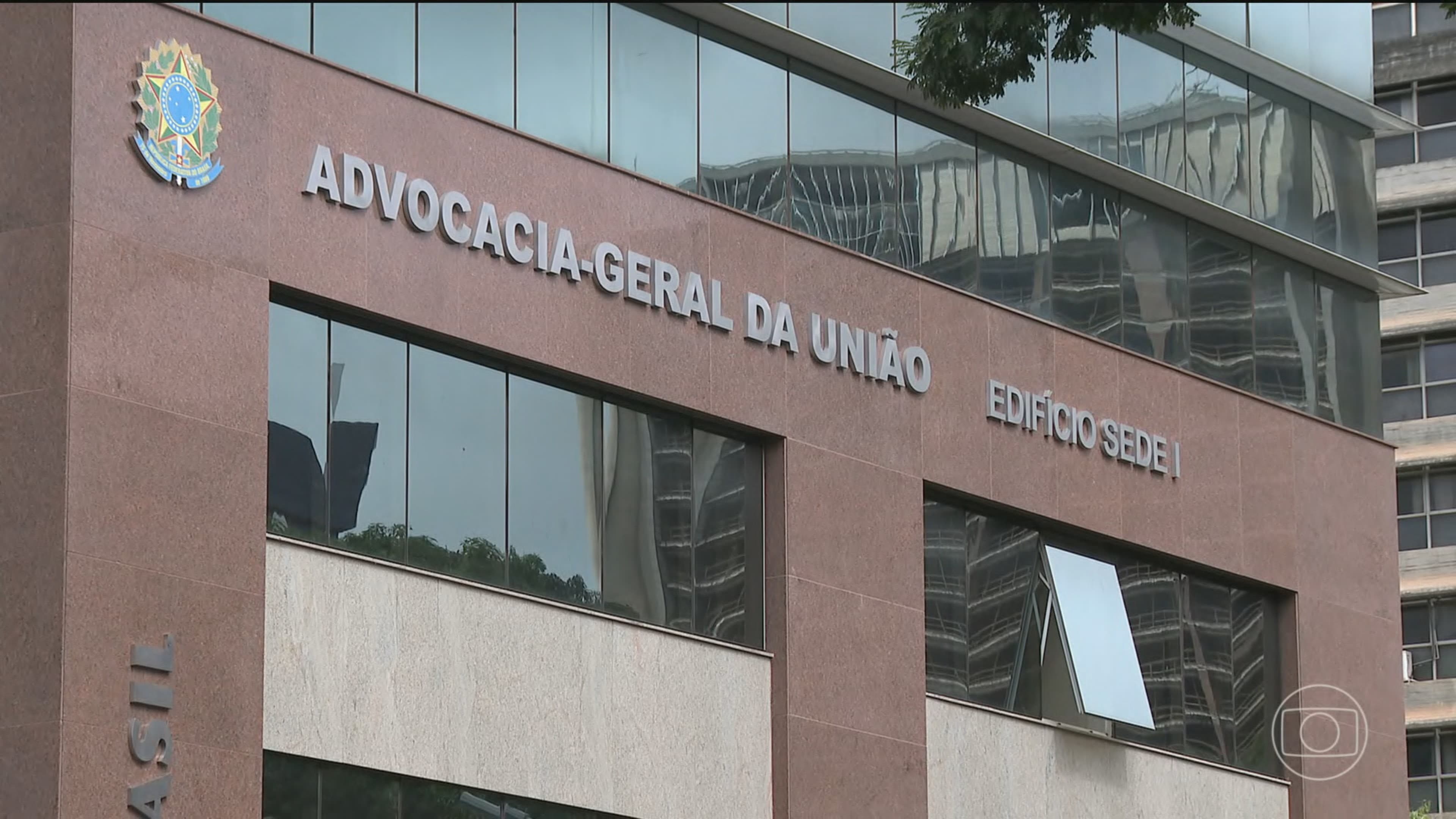 AGU Move Ações Judiciais para Retirada de Bens de Criminosos