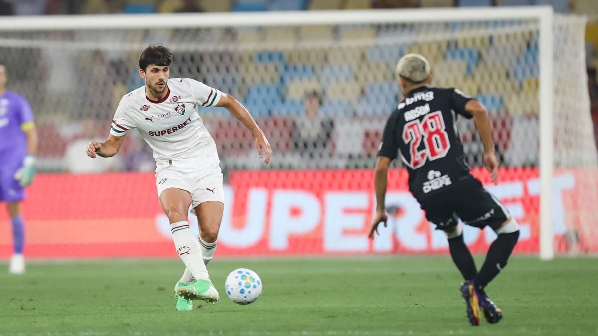Fluminense empata sem gols e zagueiro destaca solidez defensiva