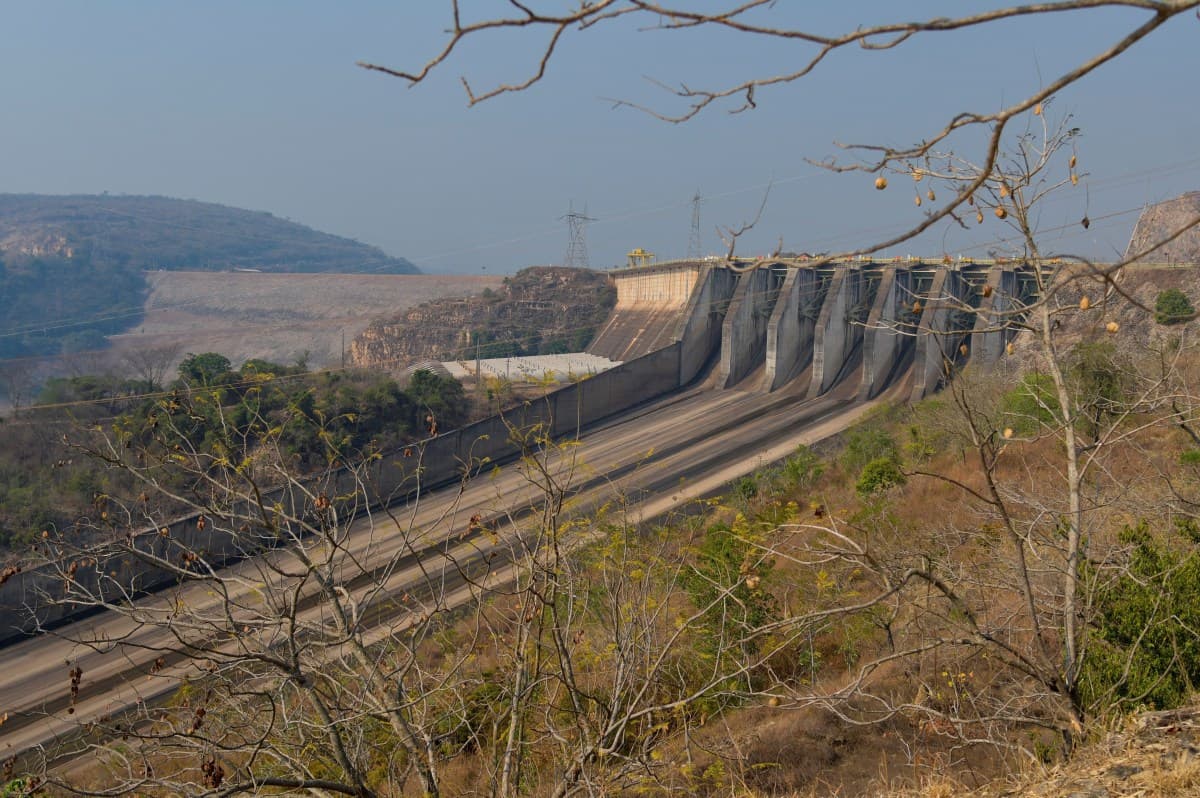 ONS projeta aumento de chuvas e carga de energia em outubro