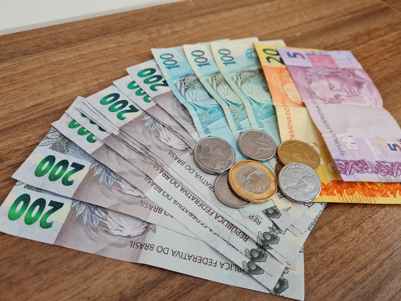 Setor público registra déficit primário de R$ 5,5 bilhões em setembro