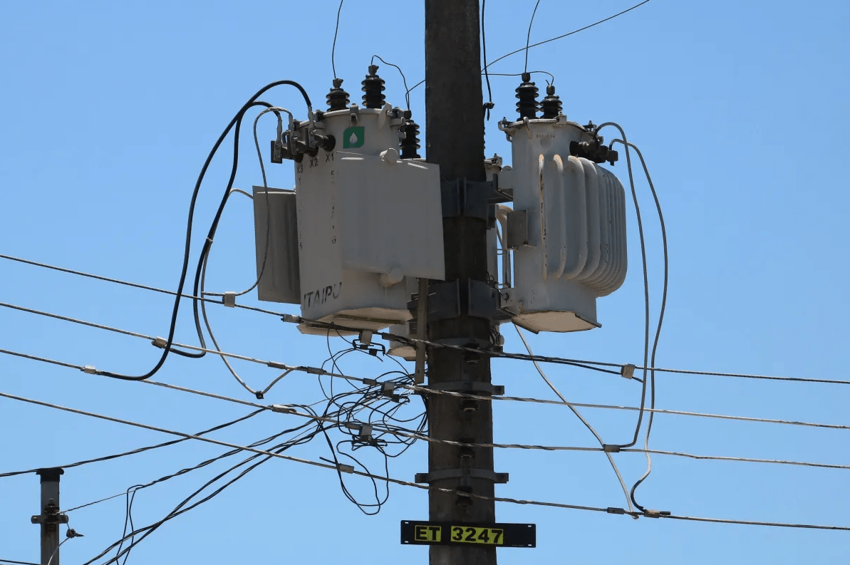 Projeto no Senado pode gerar custos bilionários para consumidores de energia