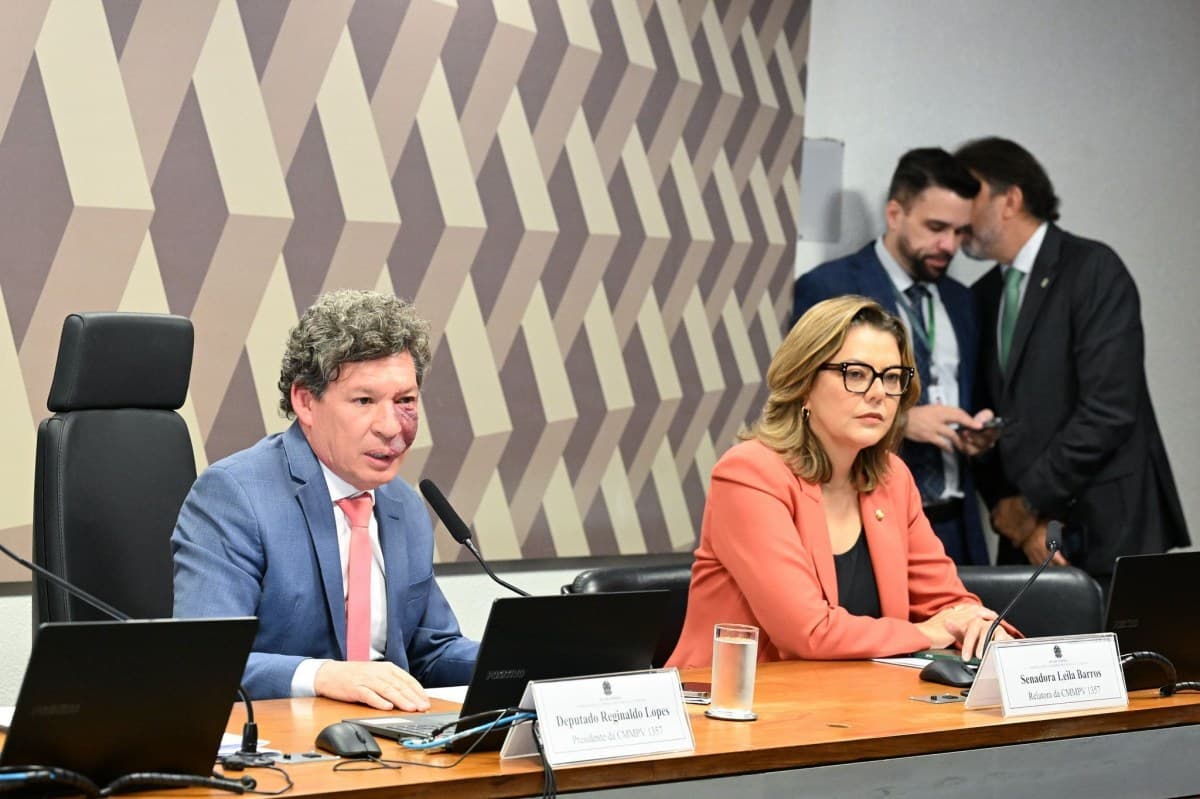 Senado e Câmara devem votar MP da taxa de blusinhas nesta quarta-feira