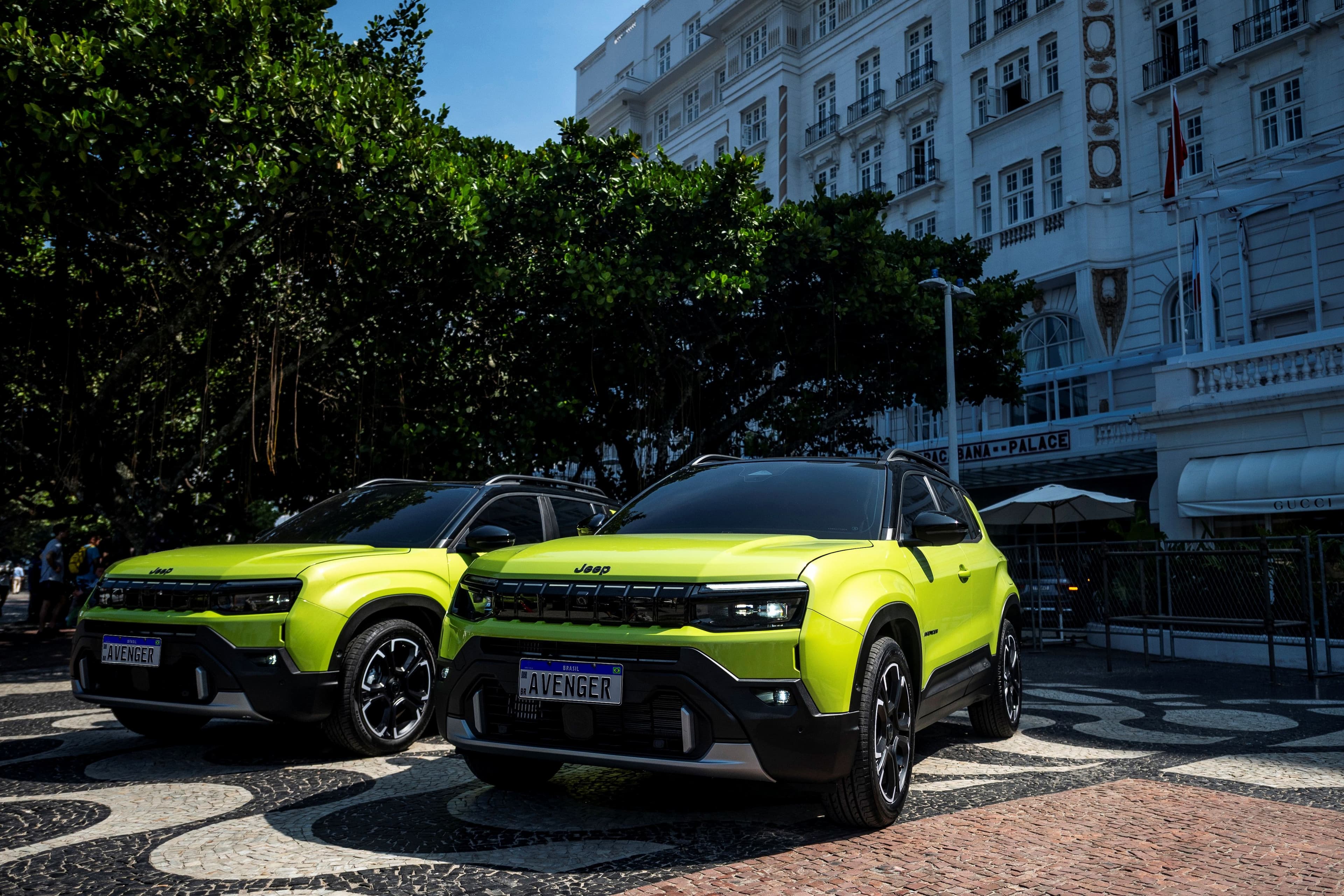 Jeep Avenger estreia nas ruas do Rio de Janeiro