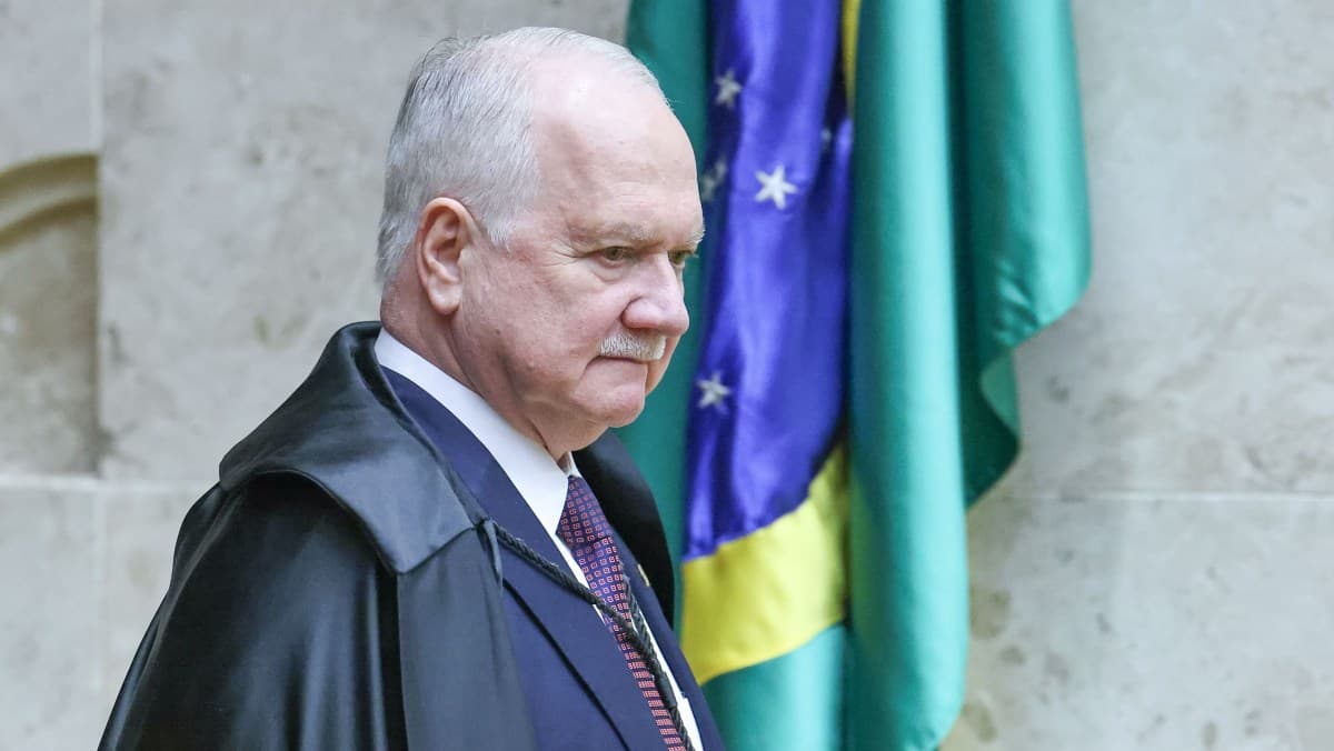 STF Volta a Julgamento Sem Decisões sobre Impasse entre Moraes e Mendonça