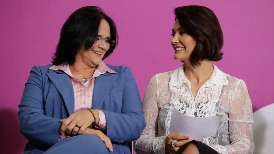 Reconciliação entre Michelle e Flávio Bolsonaro fortalece PL