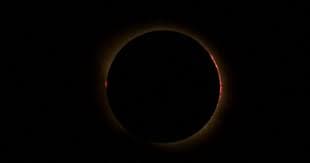 Eclipse Solar Total: Um Espetáculo Celestial que Todos Esperavam