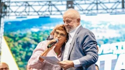 Lula autoriza PT a lançar candidato ao governo de Minas Gerais