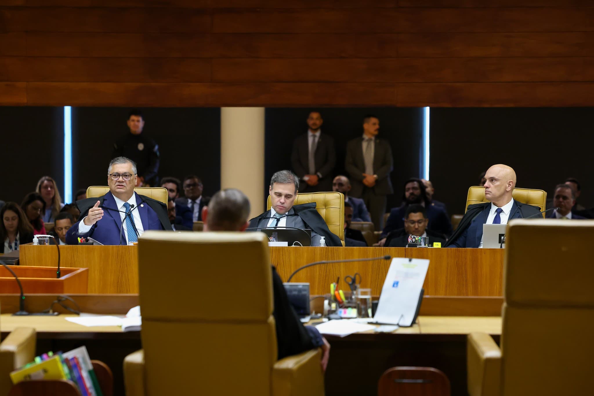 Reunião secreta do STF gera tensão entre ministros antes das eleições