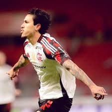 Flamengo Se Aproxima da Liderança da Tabela Série A