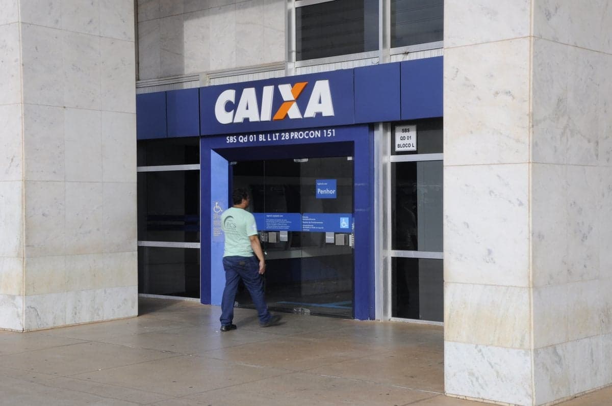 Caixa Econômica apresenta proposta para encerrar greve de funcionários