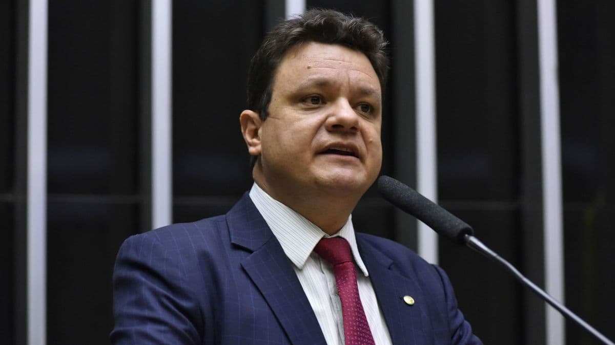 Senado aprova Odair Cunha como novo ministro do TCU