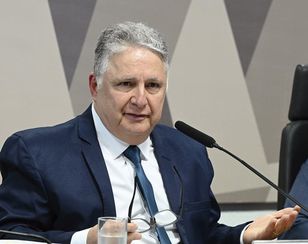 Garotinho pede suspensão de decisão que restringe sua candidatura ao governo do RJ