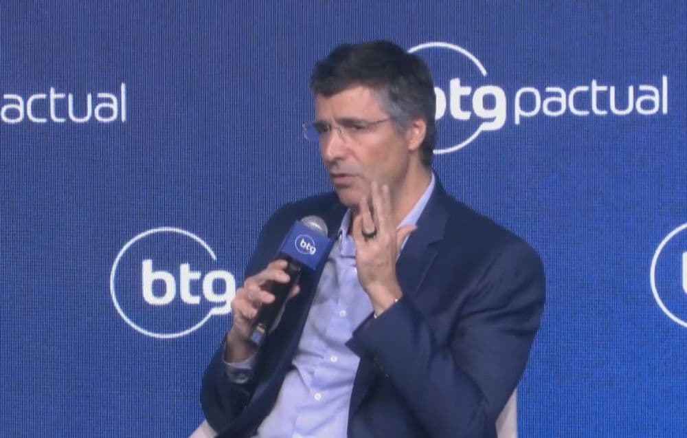 BTG Pactual descarta compra do Banco de Brasília, diz André Esteves