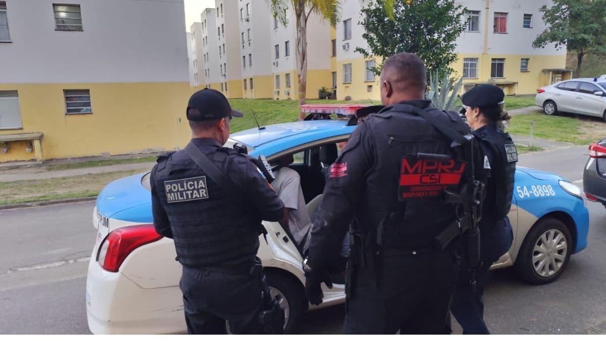 MPRJ realiza operação contra milícia de extorsão em Queimados
