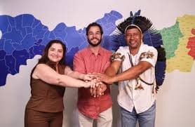 Tulio Gadelha anuncia candidatura ao Senado em chapa com Raquel Lyra