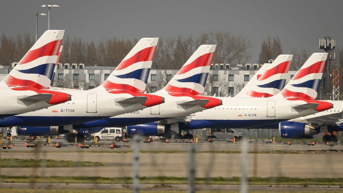 Aumento drasticamente dos preços do combustível afeta aviação global