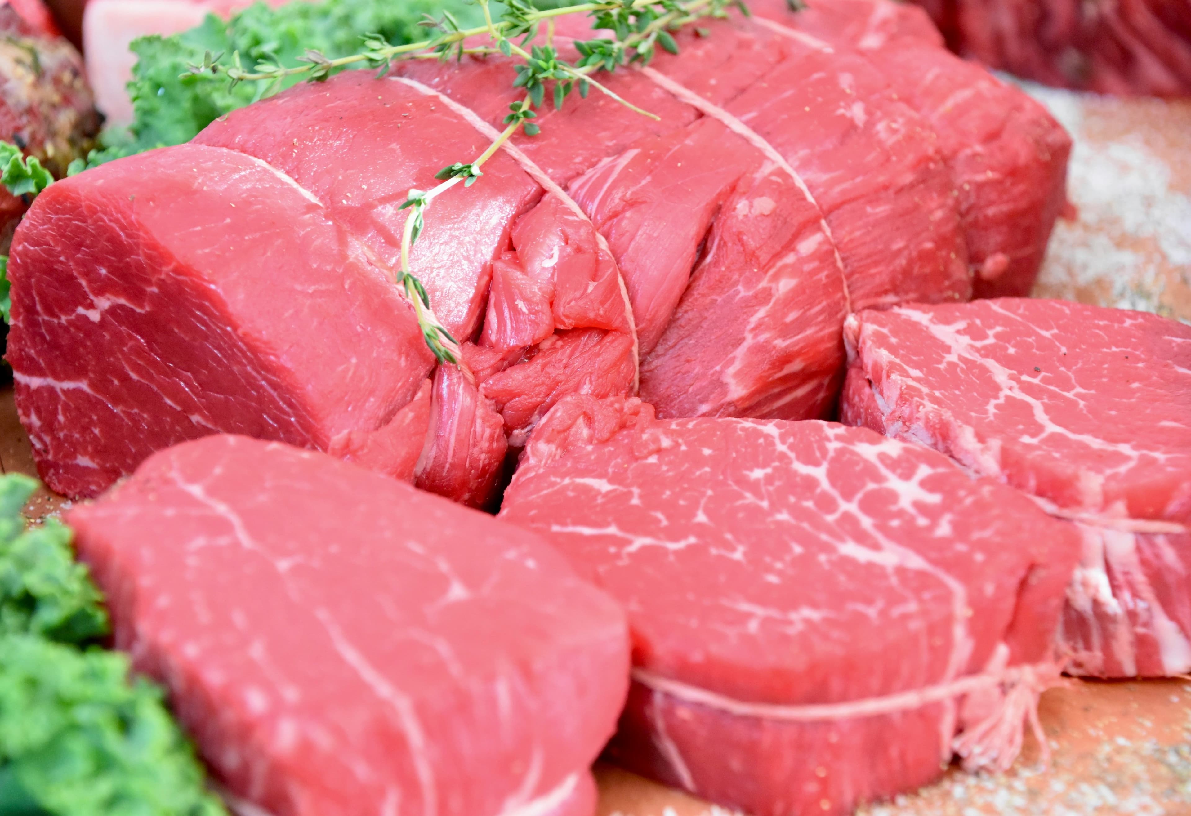 Brasil recebe cota de carne bovina do Uruguai para exportação à China
