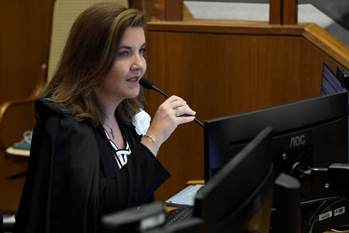 Lula avalia nome de Daniela Teixeira para o STF após rejeição de Messias
