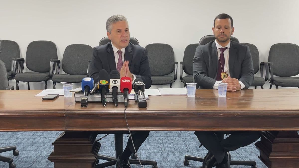 Delegado é alvo de calúnia após áudio de suspeito de lavagem de dinheiro