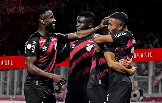 Athletico-PR mira vice-liderança do Brasileirão após consolidar grande campanha