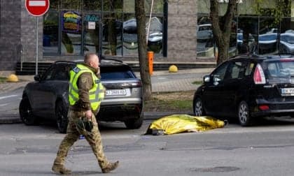 Atirador em Kiev deixa seis mortos e provoca mais de 14 feridos