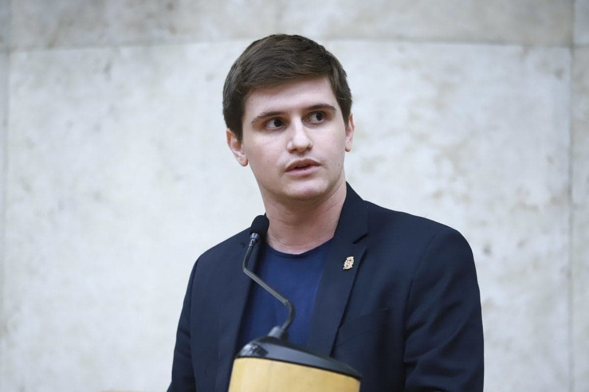 Vereador Lucas Pavanato é condenado a indenizar estudante da PUC-SP