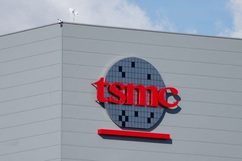 TSMC registra lucro recorde com demanda por IA e amplia manufatura global