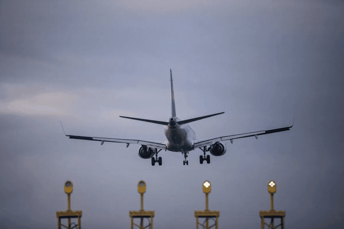 Mais de 28 voos cancelados em Congonhas e Guarulhos devido a nevoeiro