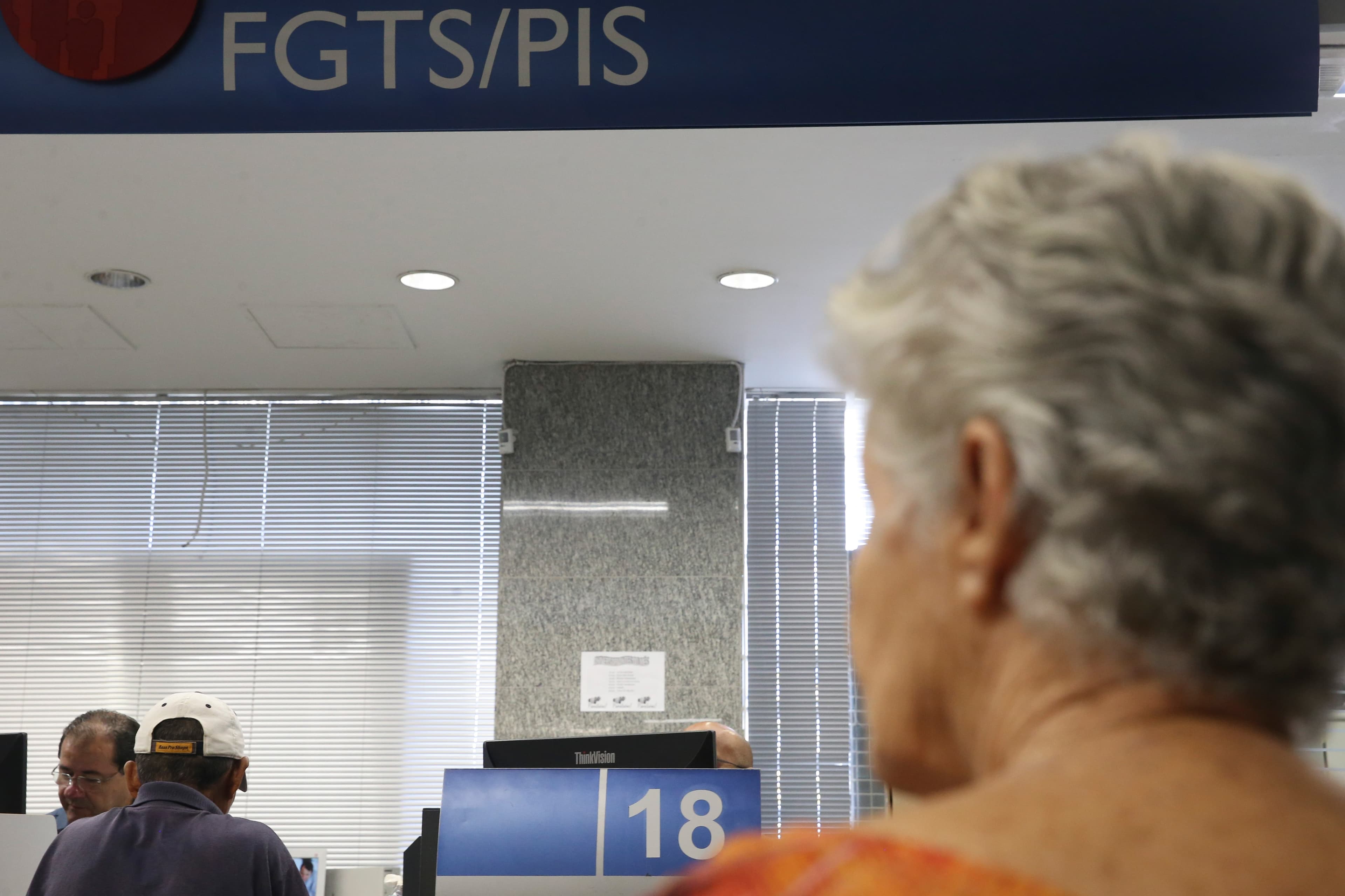 Saque do PIS/Pasep começa nesta sexta para trabalhadores