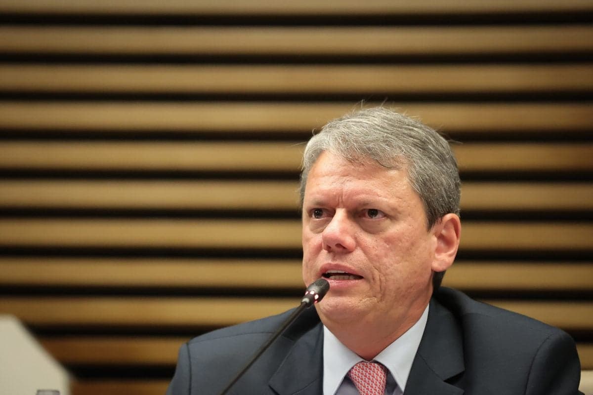 Tarcísio de Freitas cancela entrevista no Roda Viva