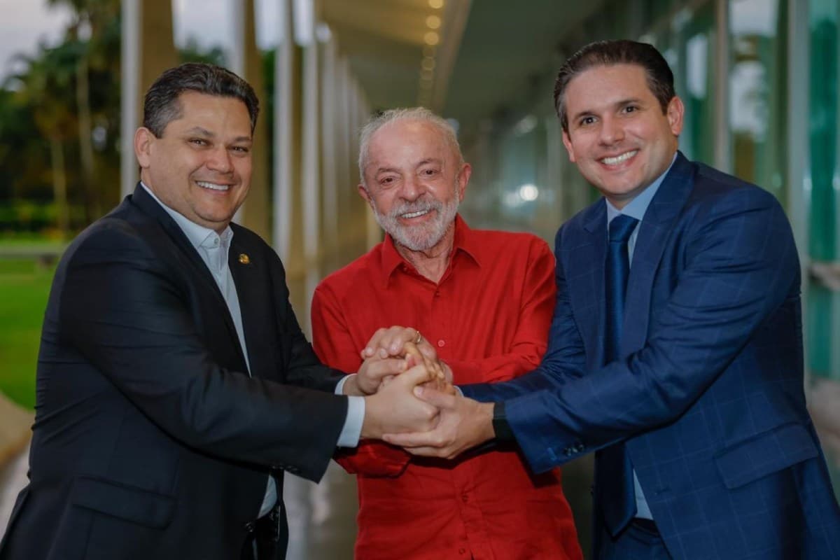 Lula recebe líderes do Congresso e discute pautas legislativas