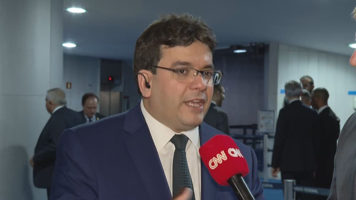 Governador do Piauí busca atrair investimentos em energia e mineração